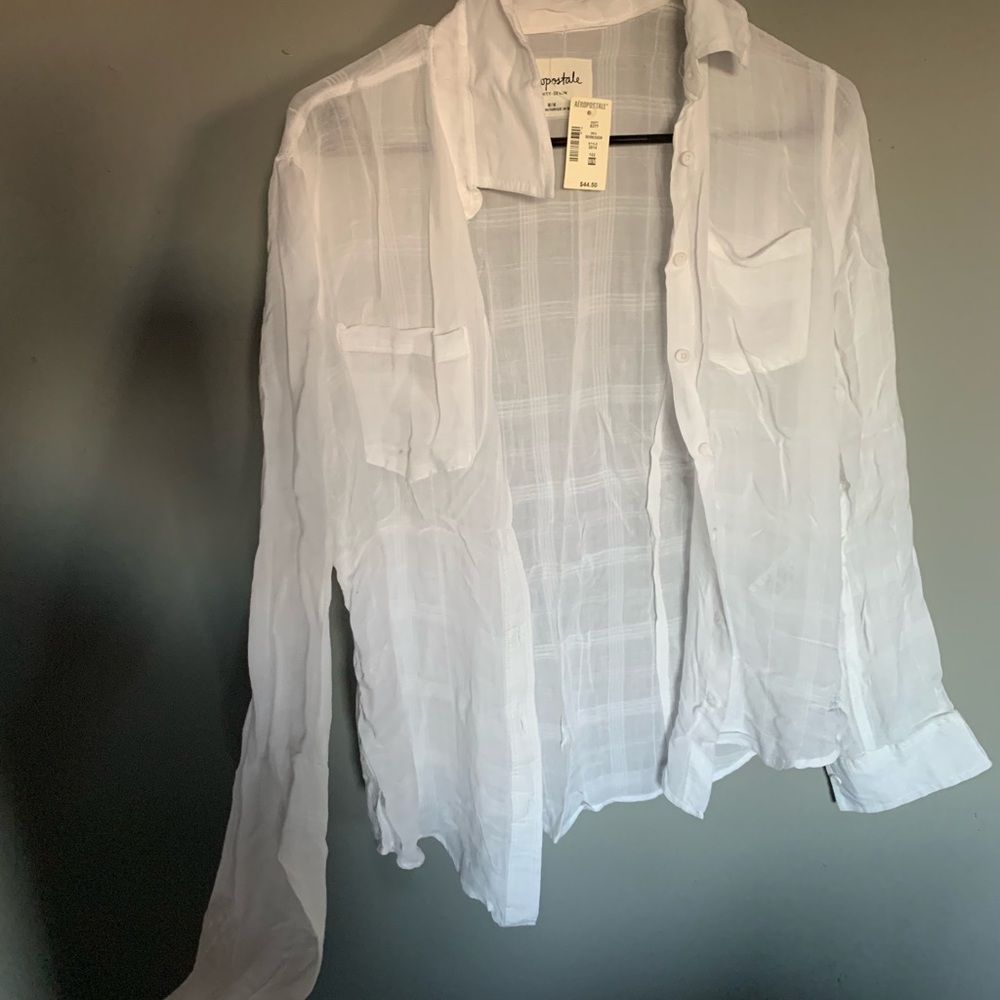 Button down top - Picture 2 of 3